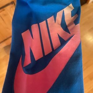 Nike cropped leggings. Adult XS  Like New.